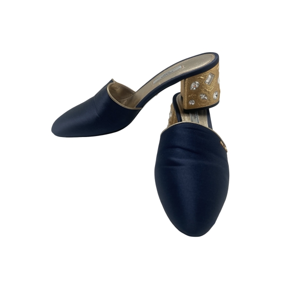 PRADA - Image 4