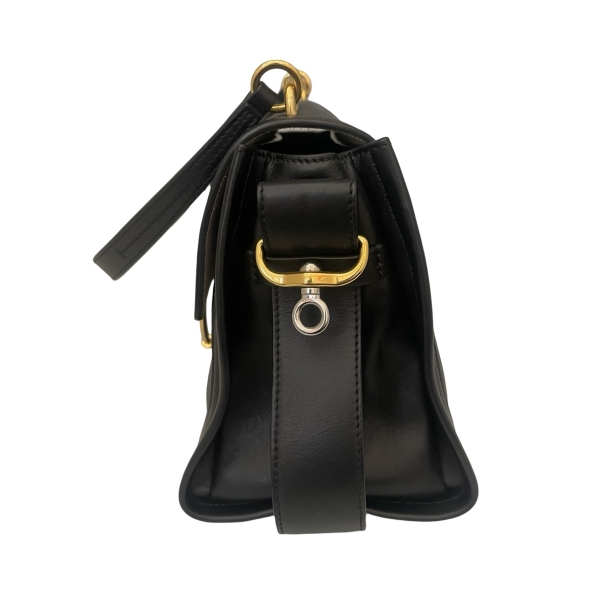 CHLOE - Image 6