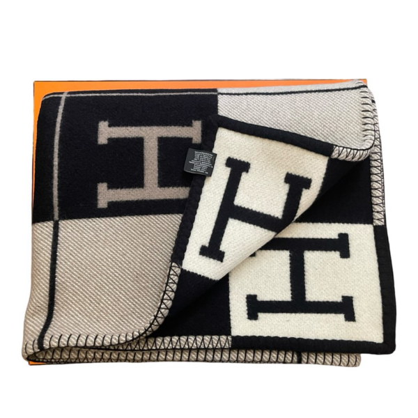 HERMES AVALON H BLANKET