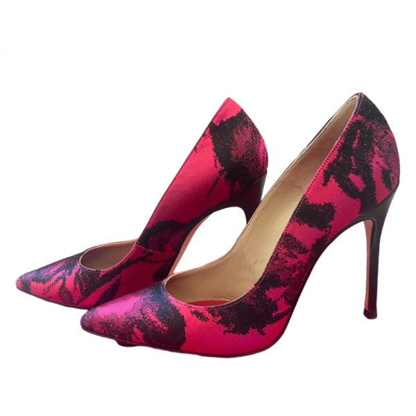 CAROLINA HERRERA