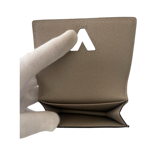LOUIS VUITTON - Image 3