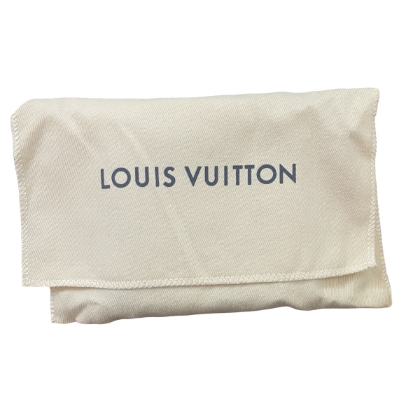 LOUIS VUITTON - Image 5